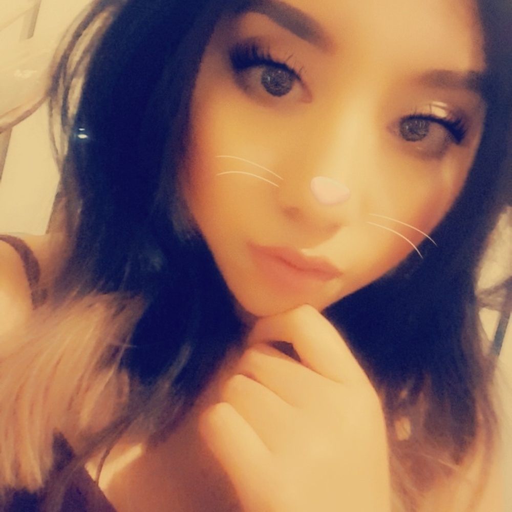 Meet your Posher, Stephanie